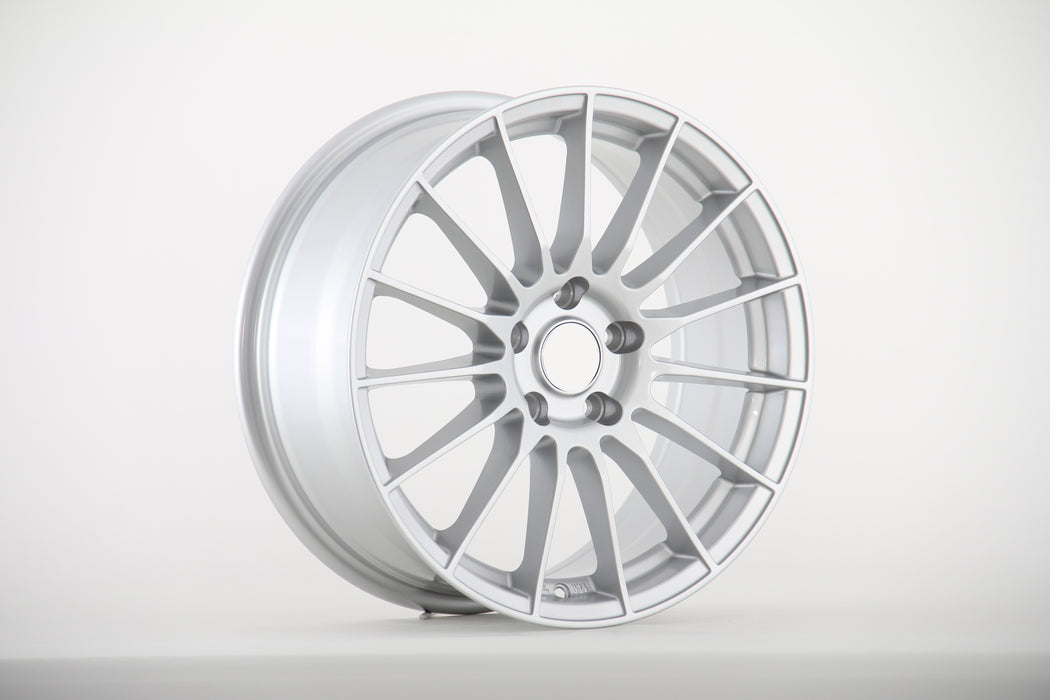 17" RS05-RR Style Wheels